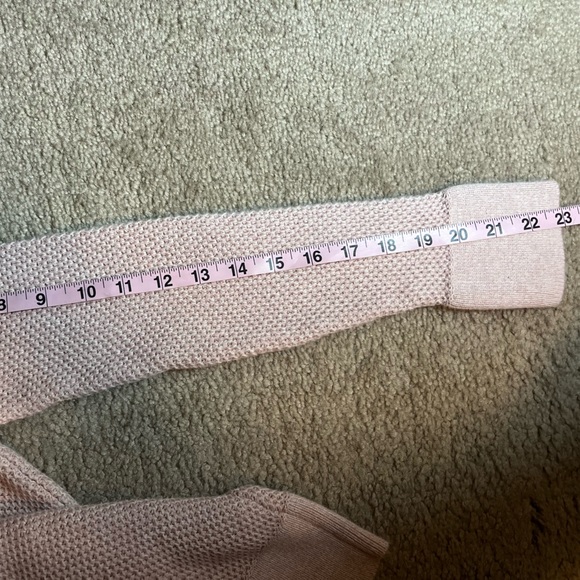 Loft dusty pink sweater - Picture 7 of 7